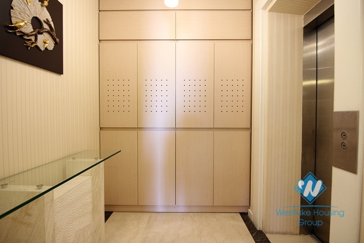 Nice 3 bedrooms apartment for rent in Tay Ho, Hanoi